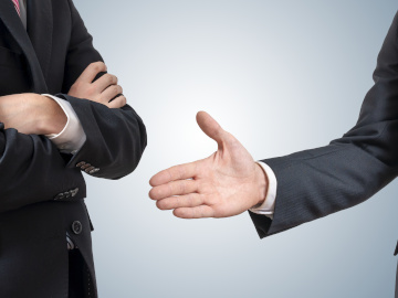 3 Reasons Candidates Decline Job Offers & How to Prevent Them