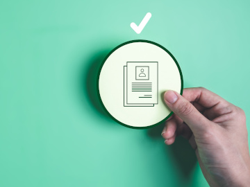 How to Create an Effective Resume in 4 Easy Steps